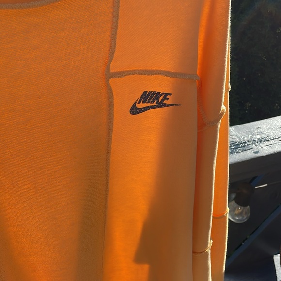 Sweat top - Picture 5 of 6